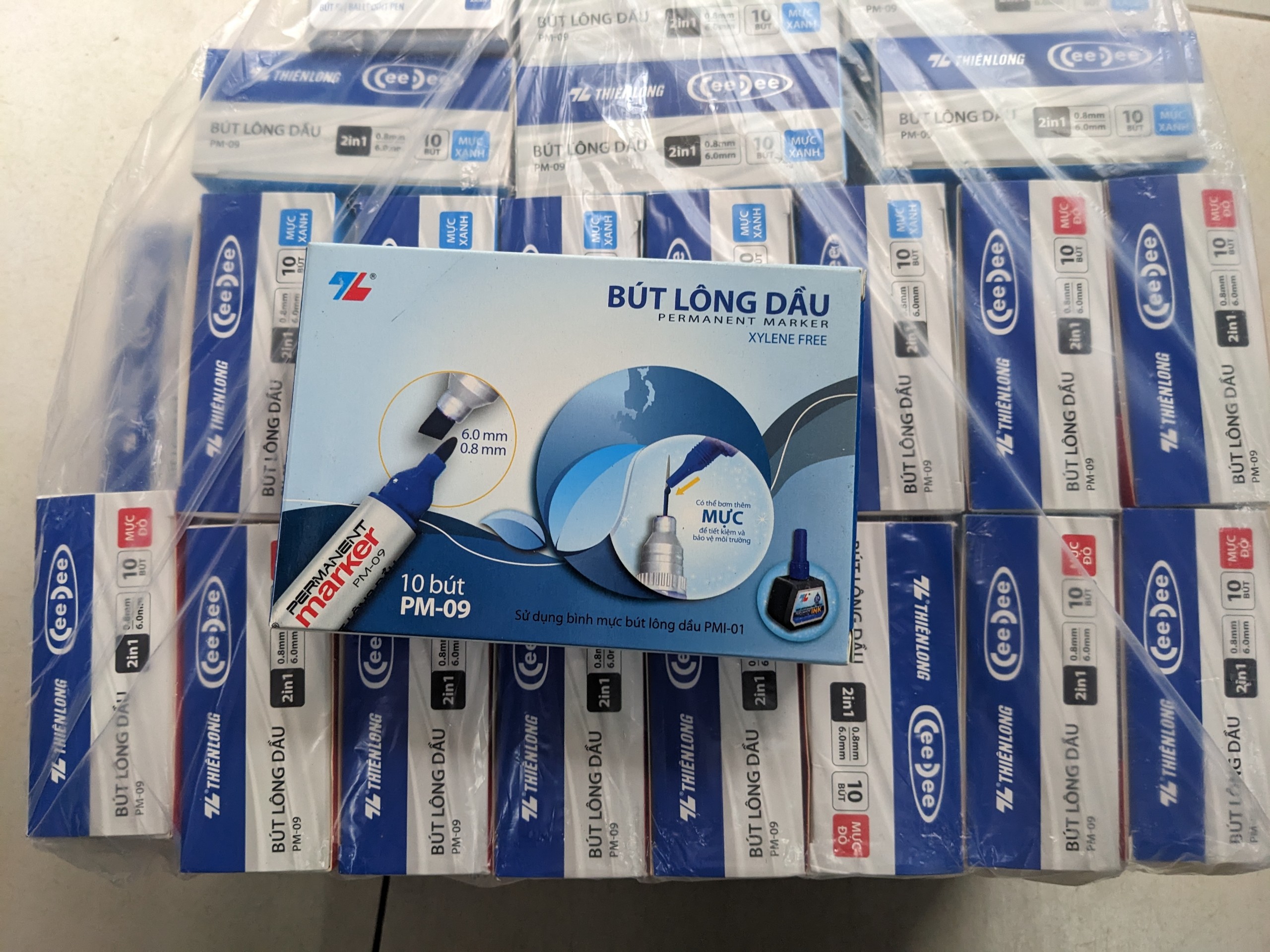 Bút Lông Dầu PM09 Xanh